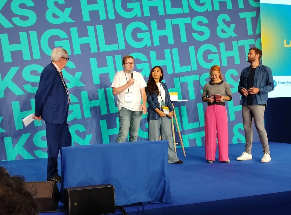 CityTourPlayer remporte le prix du public ainsi que celui de la catégorie "Ressources et services pour les opérations" lors du Smart Move Challenge de l'EUMO 2024.